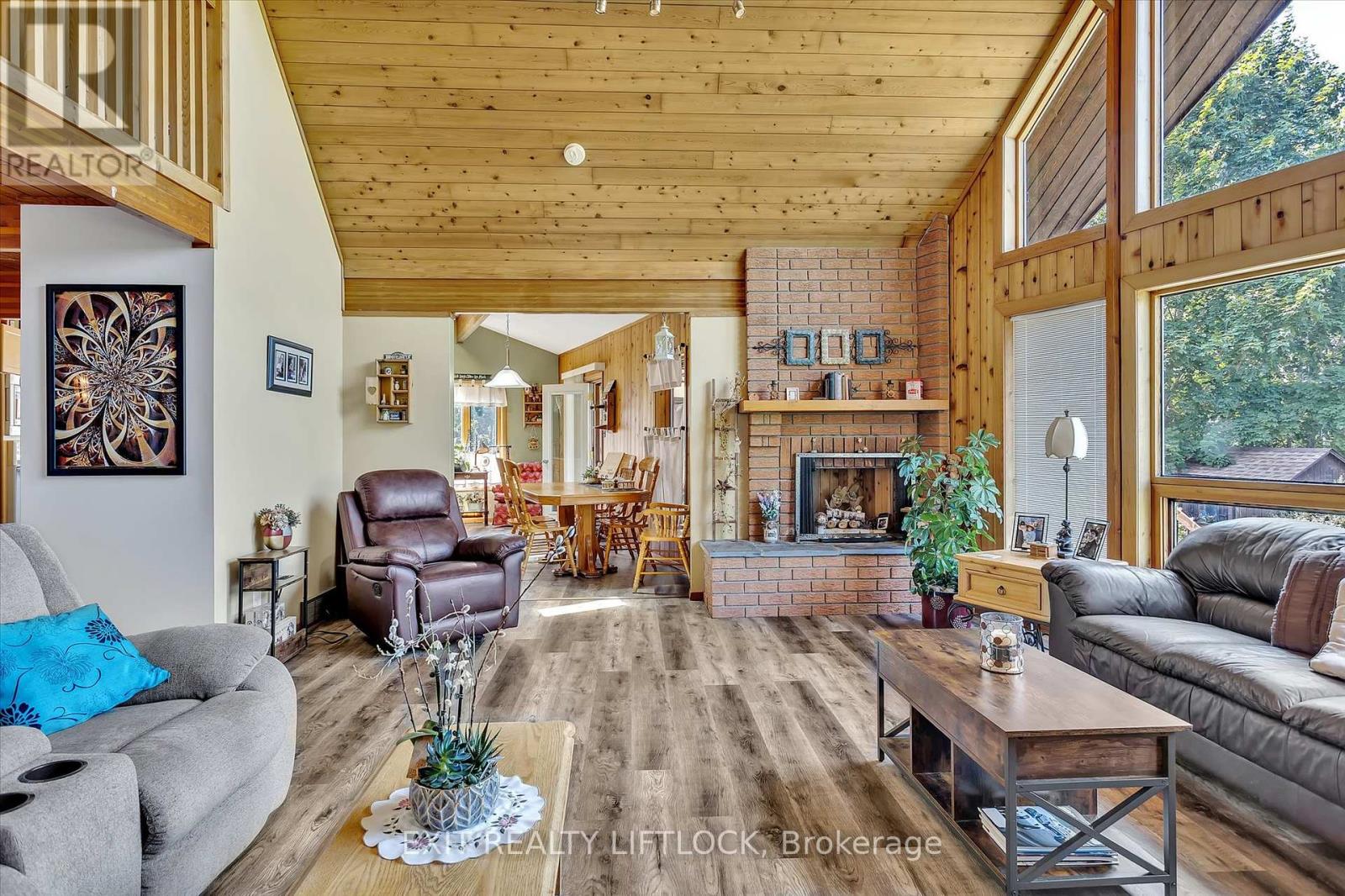 25 Balsam Road, Kawartha Lakes (Fenelon), Ontario  K9V 4R6 - Photo 15 - X12294236