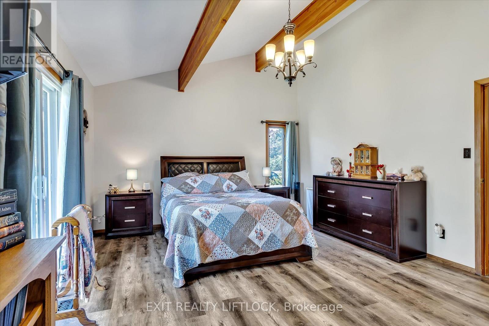 25 Balsam Road, Kawartha Lakes (Fenelon), Ontario  K9V 4R6 - Photo 18 - X12294236