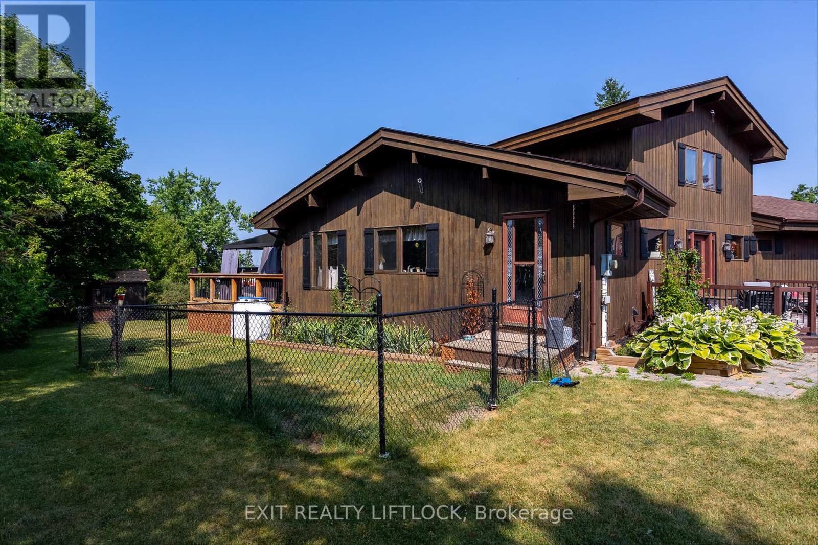 25 Balsam Road, Kawartha Lakes (Fenelon), Ontario  K9V 4R6 - Photo 37 - X12294236
