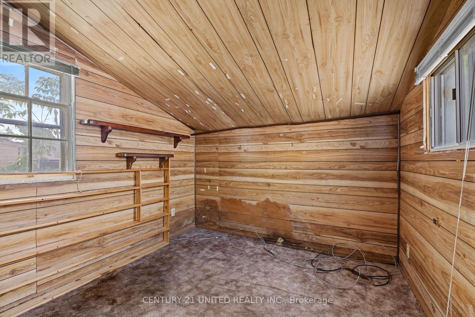 249 Woodbine Avenue, Peterborough East (Central), Ontario  K9H 1N8 - Photo 15 - X12294250