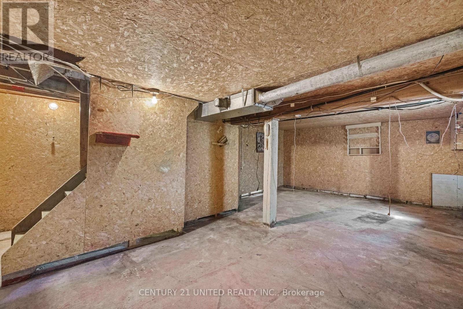 249 Woodbine Avenue, Peterborough East (Central), Ontario  K9H 1N8 - Photo 24 - X12294250