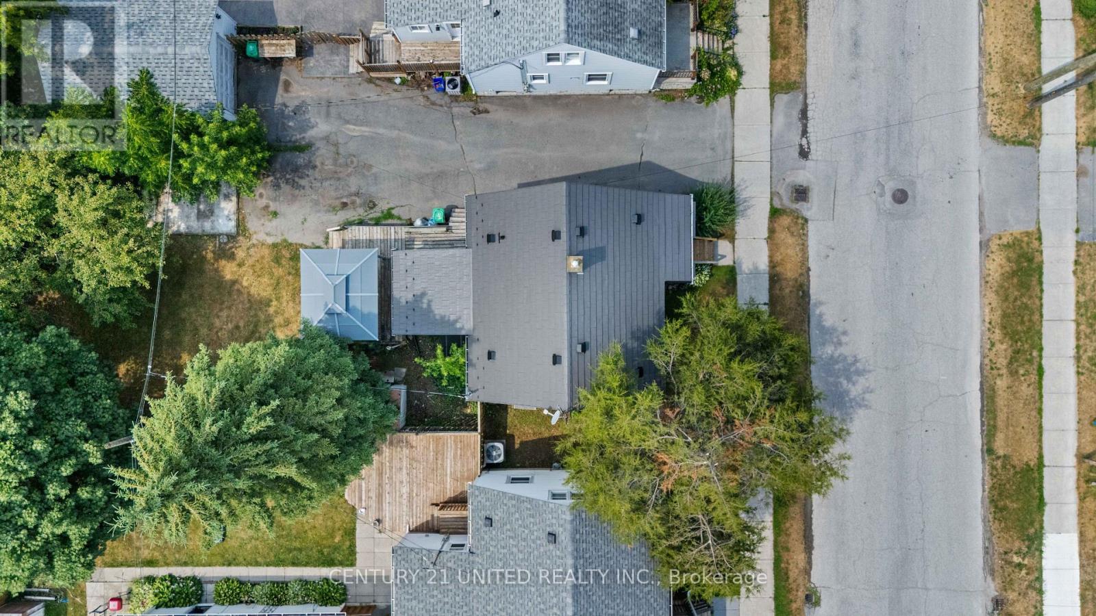 249 Woodbine Avenue, Peterborough East (Central), Ontario  K9H 1N8 - Photo 33 - X12294250