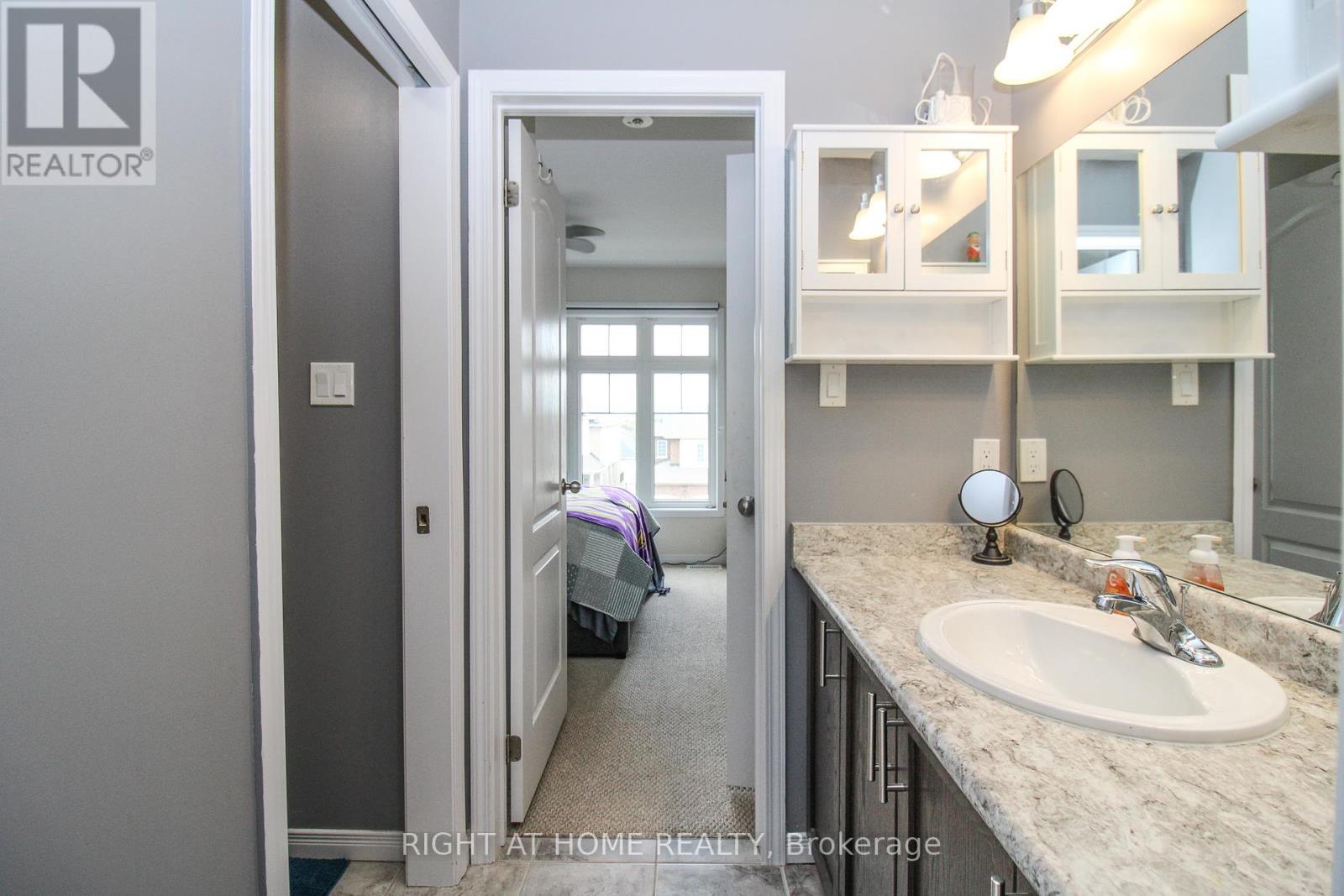 518 Joslin Street, Peterborough North (North), Ontario  K9J 6X3 - Photo 26 - X12294314
