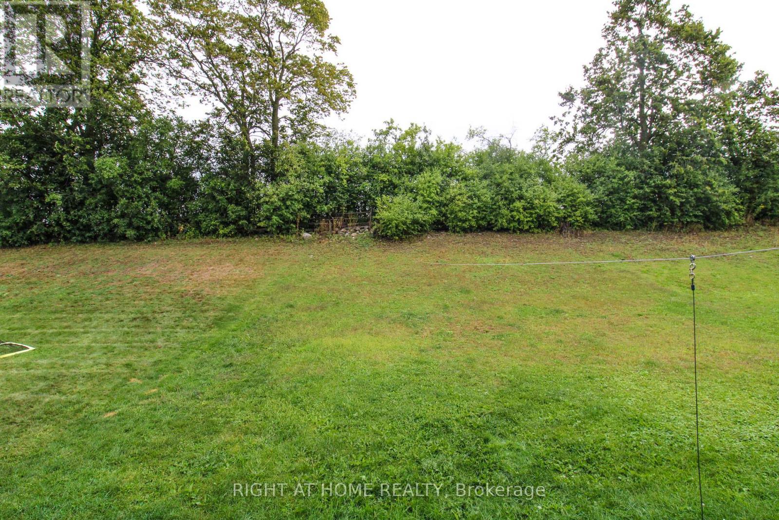 518 Joslin Street, Peterborough North (North), Ontario  K9J 6X3 - Photo 36 - X12294314