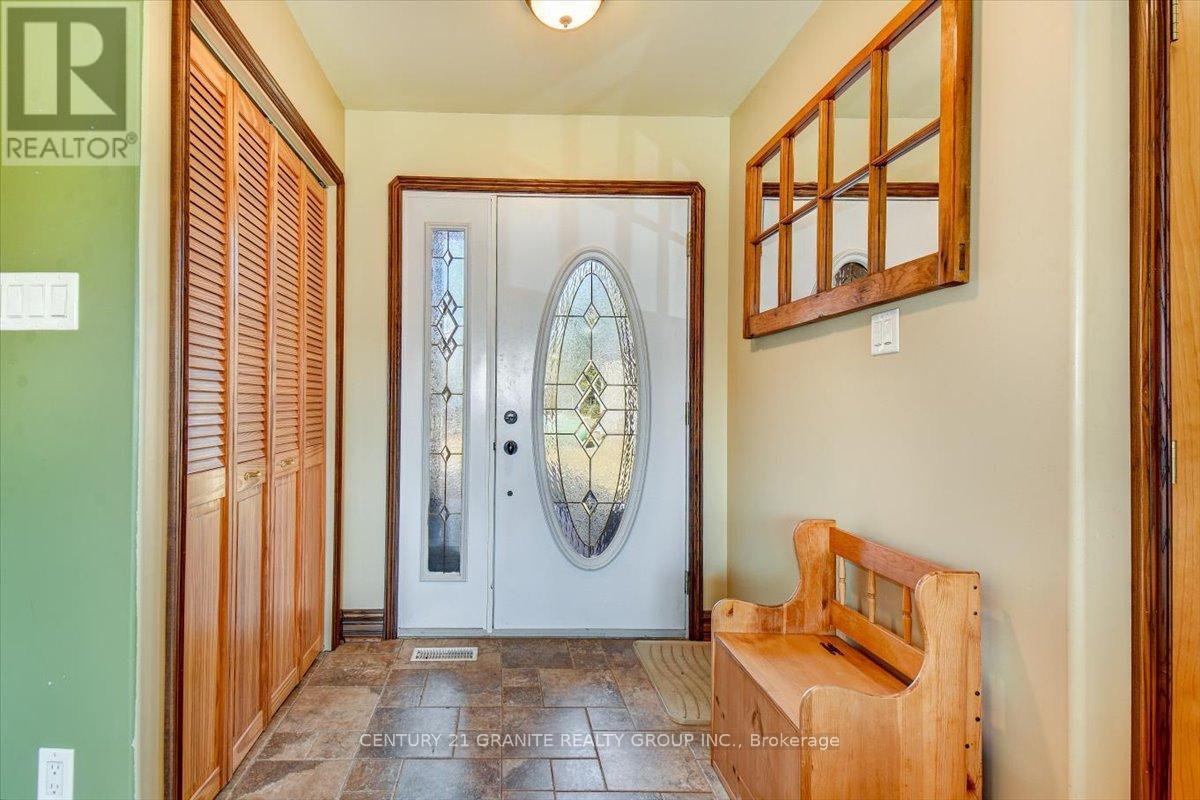 52 Nicklaus Drive, Bancroft (Bancroft Ward), Ontario  K0L 1C0 - Photo 4 - X12294647
