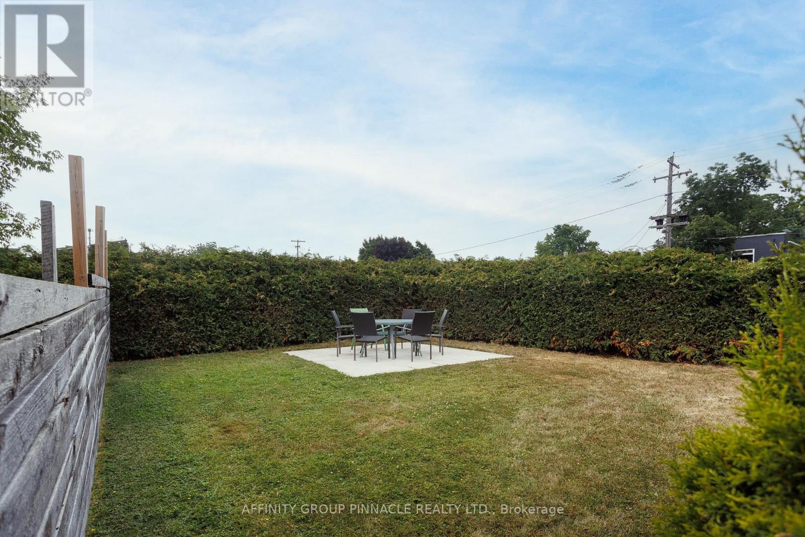 3 Duke Street, Kawartha Lakes (Lindsay), Ontario  K9V 2K5 - Photo 11 - X12294899