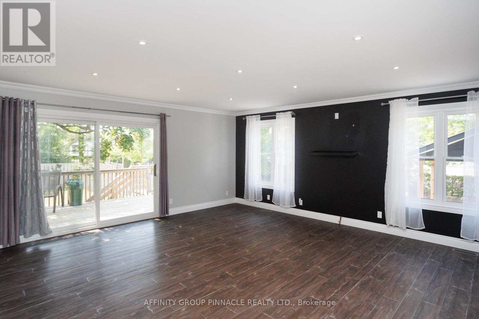 3 Duke Street, Kawartha Lakes (Lindsay), Ontario  K9V 2K5 - Photo 17 - X12294899