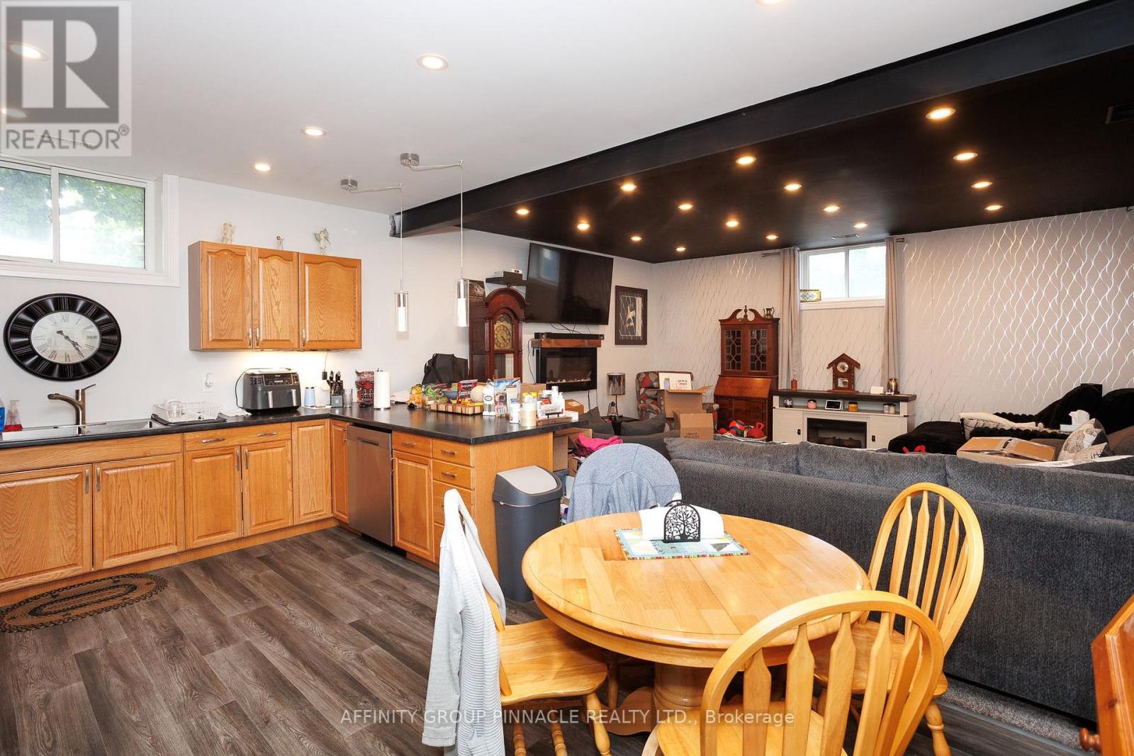 3 Duke Street, Kawartha Lakes (Lindsay), Ontario  K9V 2K5 - Photo 33 - X12294899
