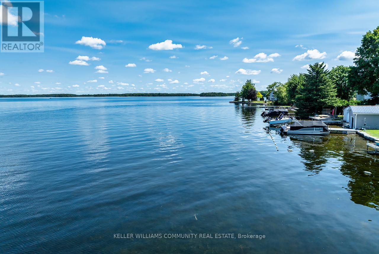 1370 Dunmanus Drive, Selwyn, Ontario  K0L 1T0 - Photo 12 - X12295585