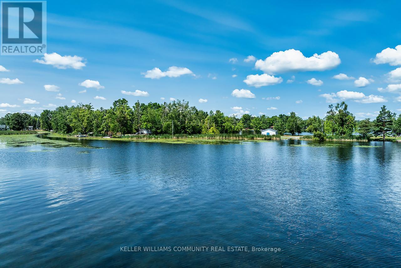 1370 Dunmanus Drive, Selwyn, Ontario  K0L 1T0 - Photo 14 - X12295585