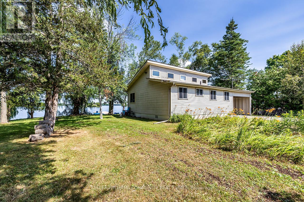 1370 Dunmanus Drive, Selwyn, Ontario  K0L 1T0 - Photo 2 - X12295585