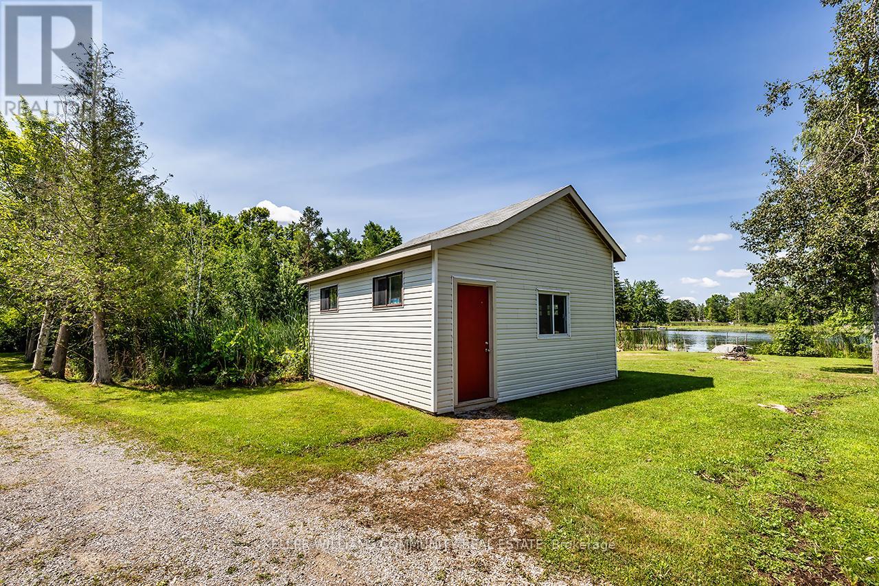 1370 Dunmanus Drive, Selwyn, Ontario  K0L 1T0 - Photo 34 - X12295585