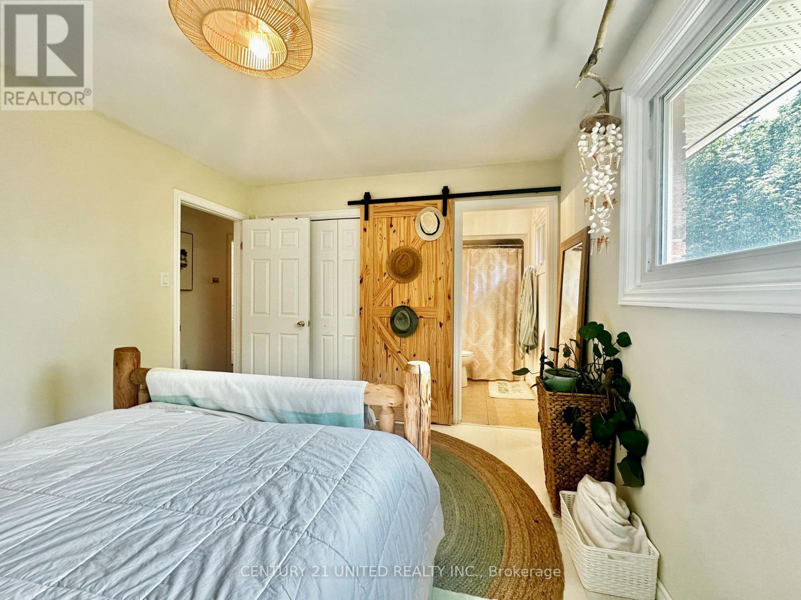 252 Queen Street, Selwyn, Ontario  K0L 2H0 - Photo 22 - X12295640