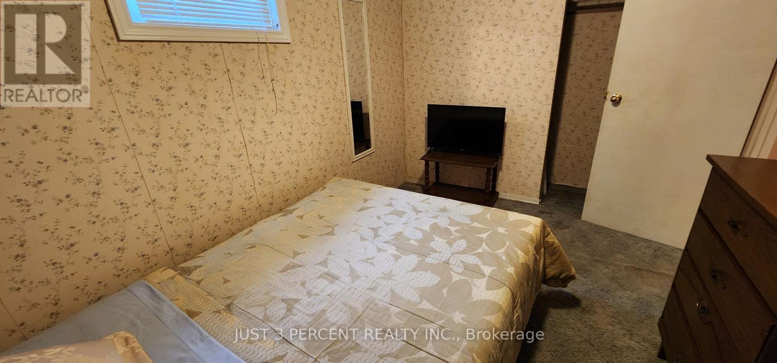 1087 St Paul's Street, Peterborough North (South), Ontario  K9H 6J7 - Photo 22 - X12295718