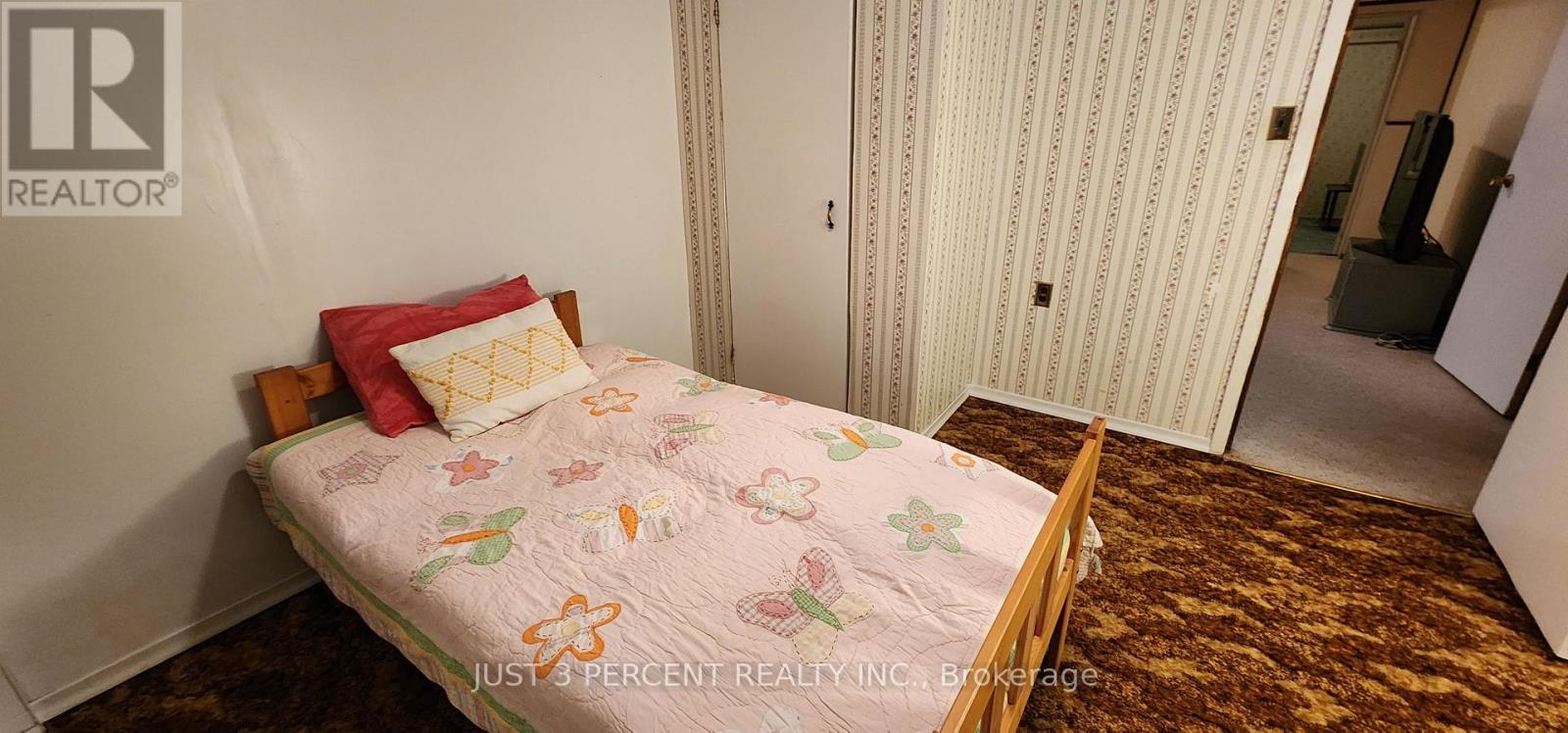 1087 St Paul's Street, Peterborough North (South), Ontario  K9H 6J7 - Photo 31 - X12295718
