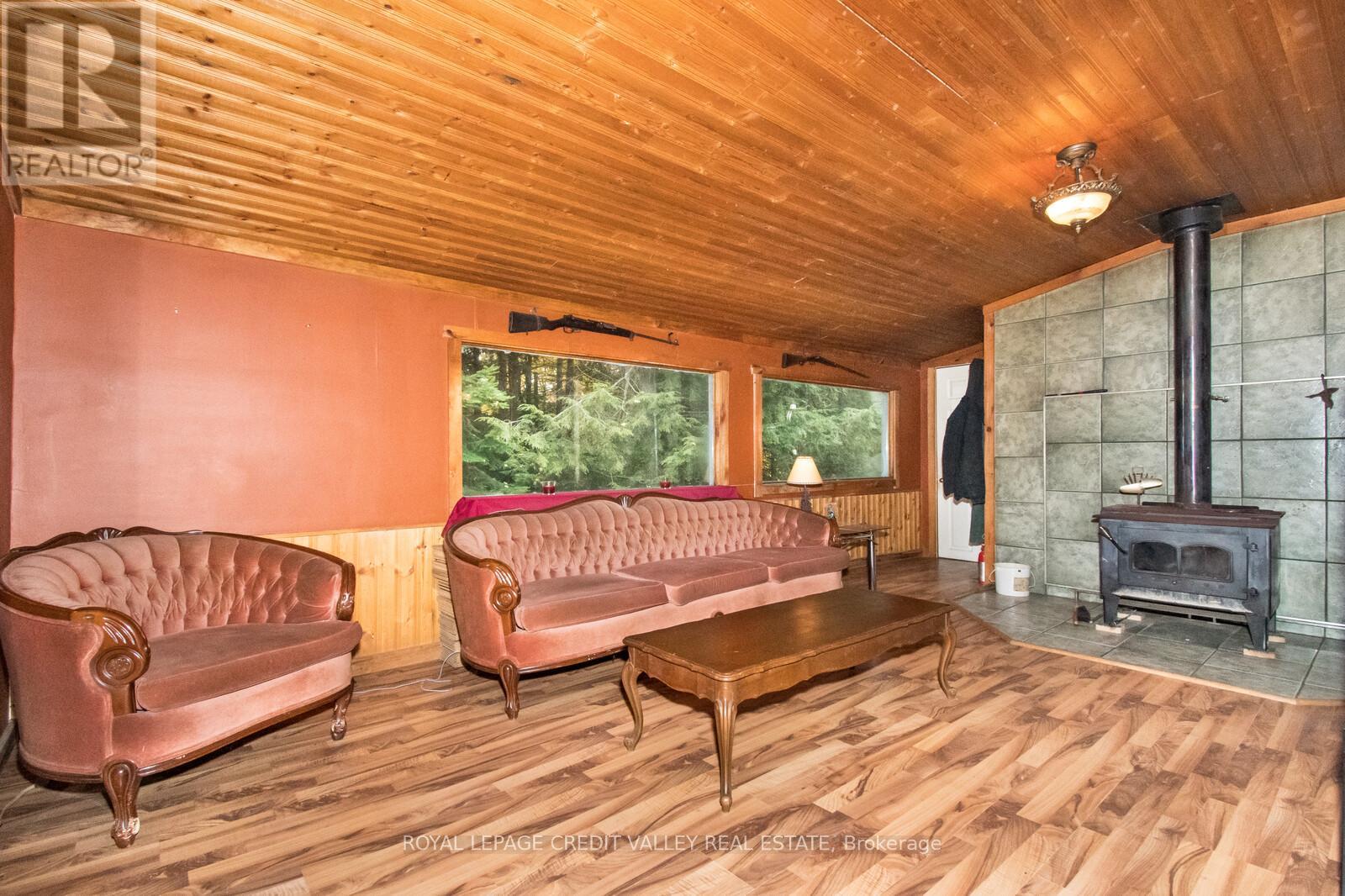 246 Hickey Trail, Hastings Highlands (Herschel Ward), Ontario  K0L 1C0 - Photo 5 - X12295743