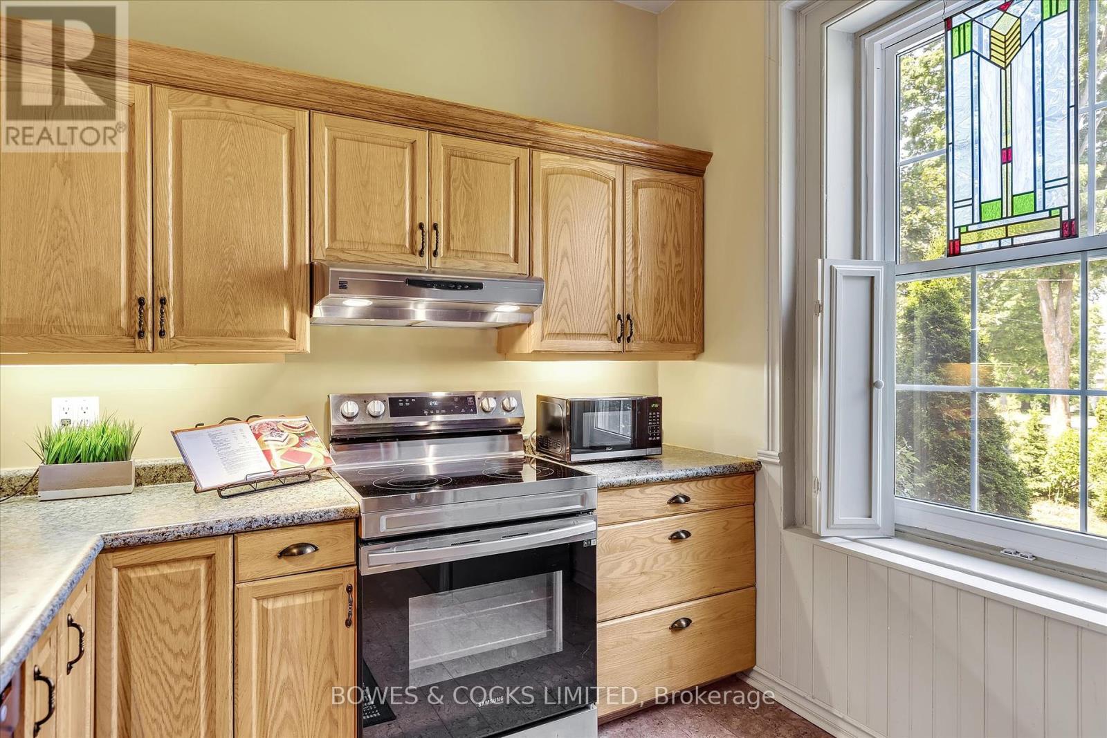 6 Gravel Road, Cavan Monaghan (Millbrook Village), Ontario  L0A 1G0 - Photo 15 - X12297071