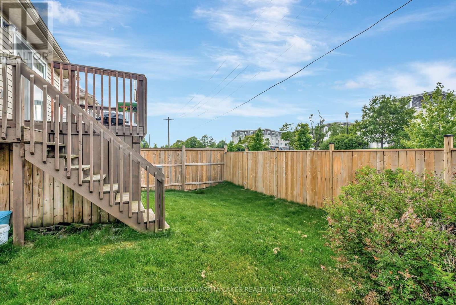 20 Lisbeth Crescent, Kawartha Lakes (Lindsay), Ontario  K9V 0C9 - Photo 34 - X12297290