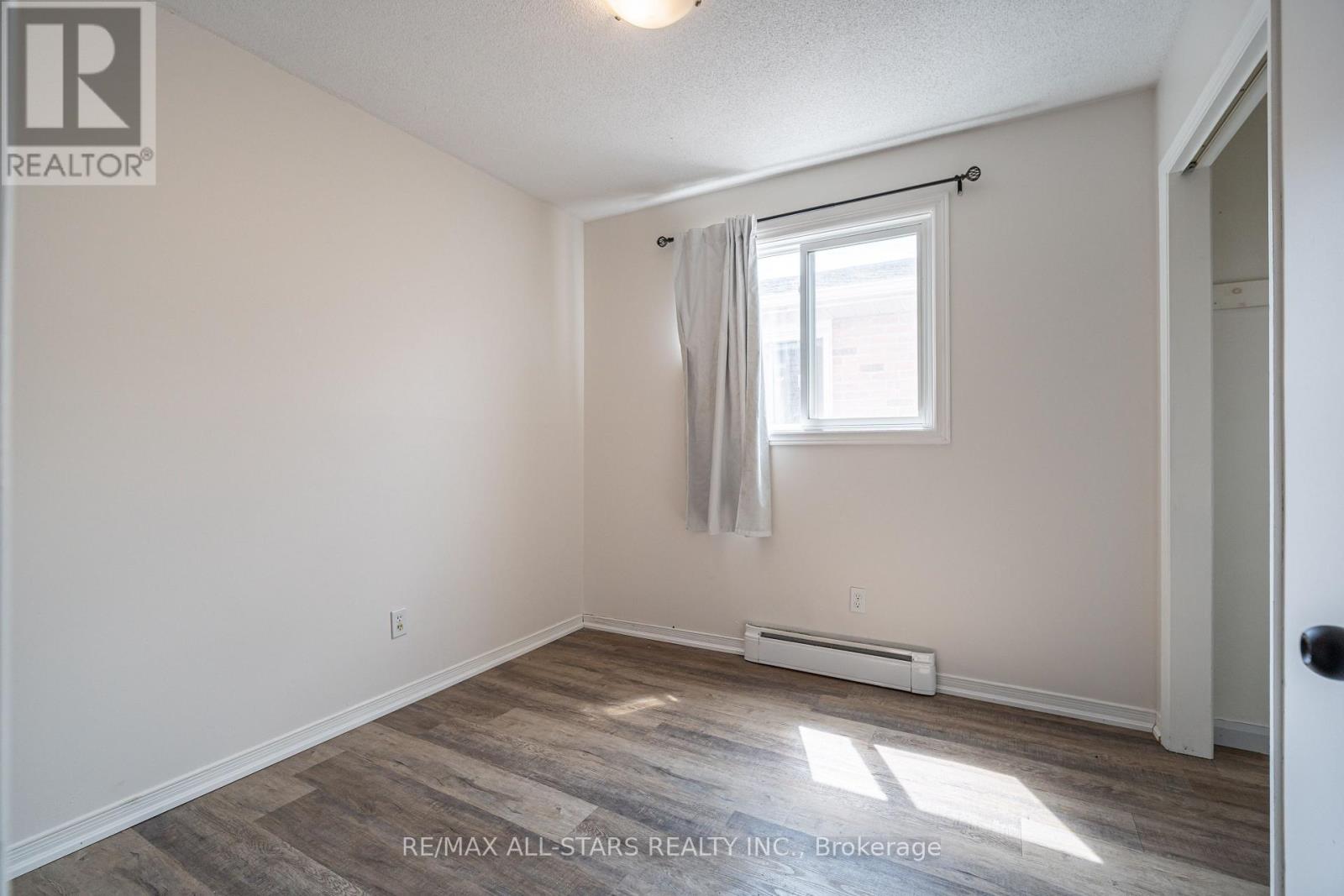 755 Mountain Ash Road, Peterborough South (West), Ontario  K9J 8K1 - Photo 11 - X12297292