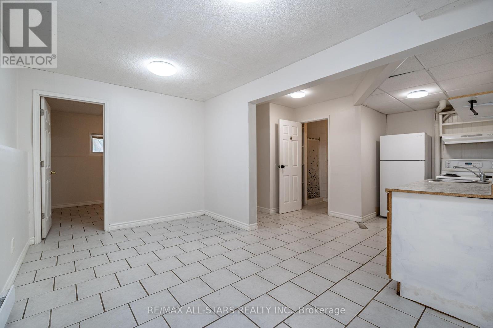 755 Mountain Ash Road, Peterborough South (West), Ontario  K9J 8K1 - Photo 16 - X12297292