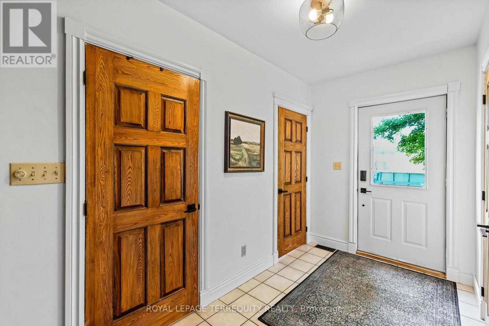 21 Smith Road, Trent Hills (Campbellford), Ontario  K0L 1L0 - Photo 8 - X12297205