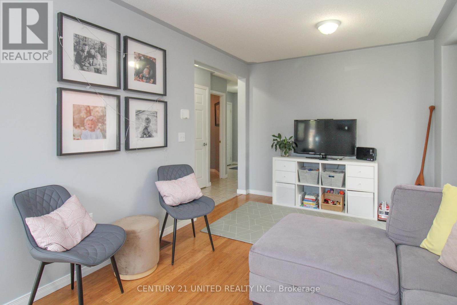 351 Spillsbury Drive, Peterborough West (South), Ontario  K9K 2N6 - Photo 15 - X12297454