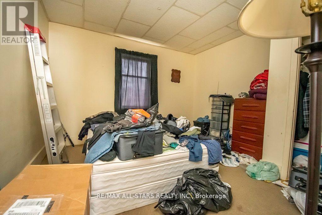 833 Crawford Drive, Peterborough South (West), Ontario  K9J 3W9 - Photo 11 - X12298579