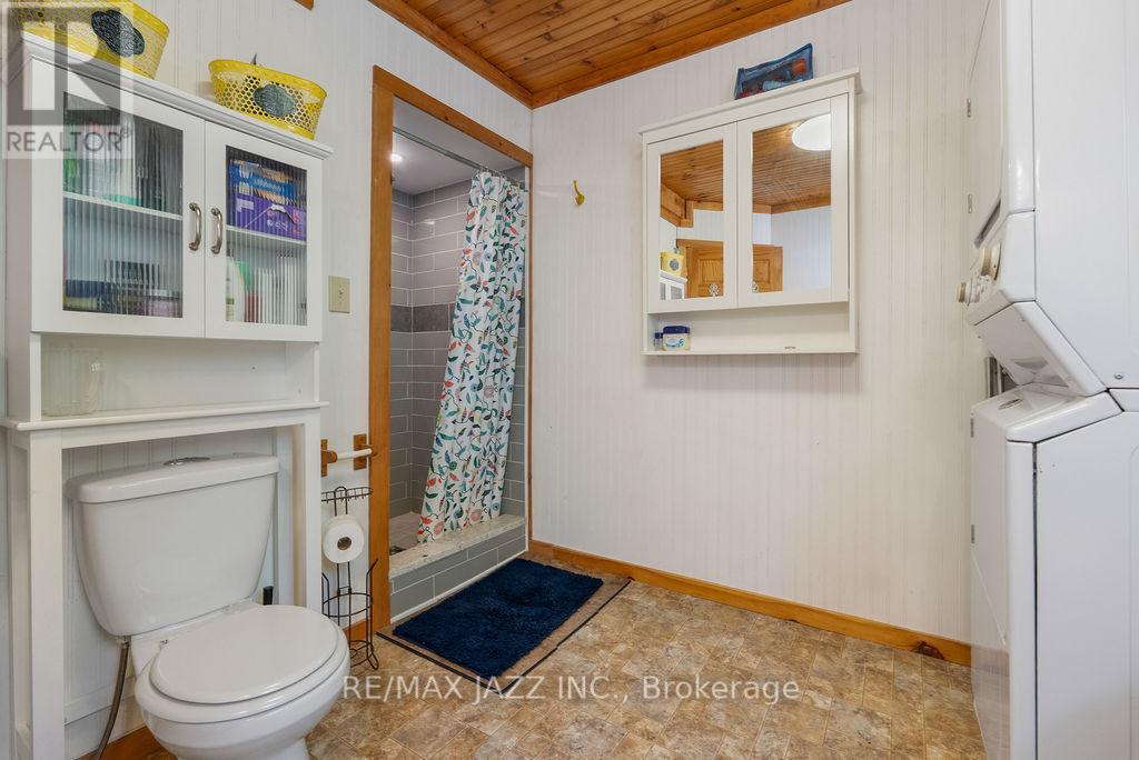 44 Butternut Drive, Kawartha Lakes (Fenelon), Ontario  K9V 4R1 - Photo 17 - X12298592