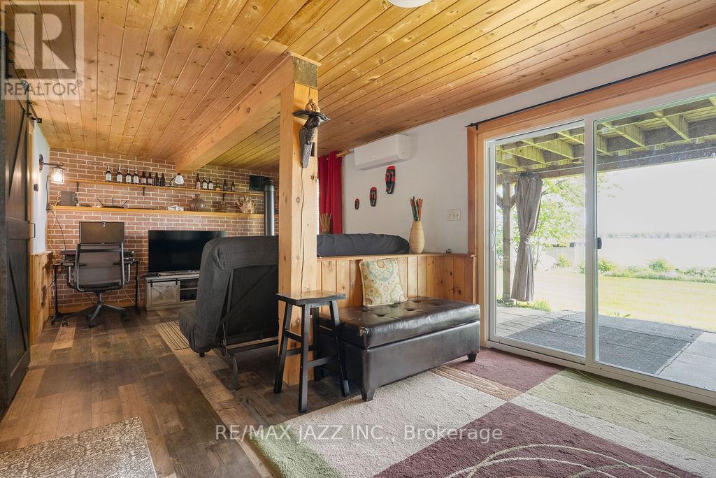 44 Butternut Drive, Kawartha Lakes (Fenelon), Ontario  K9V 4R1 - Photo 19 - X12298592
