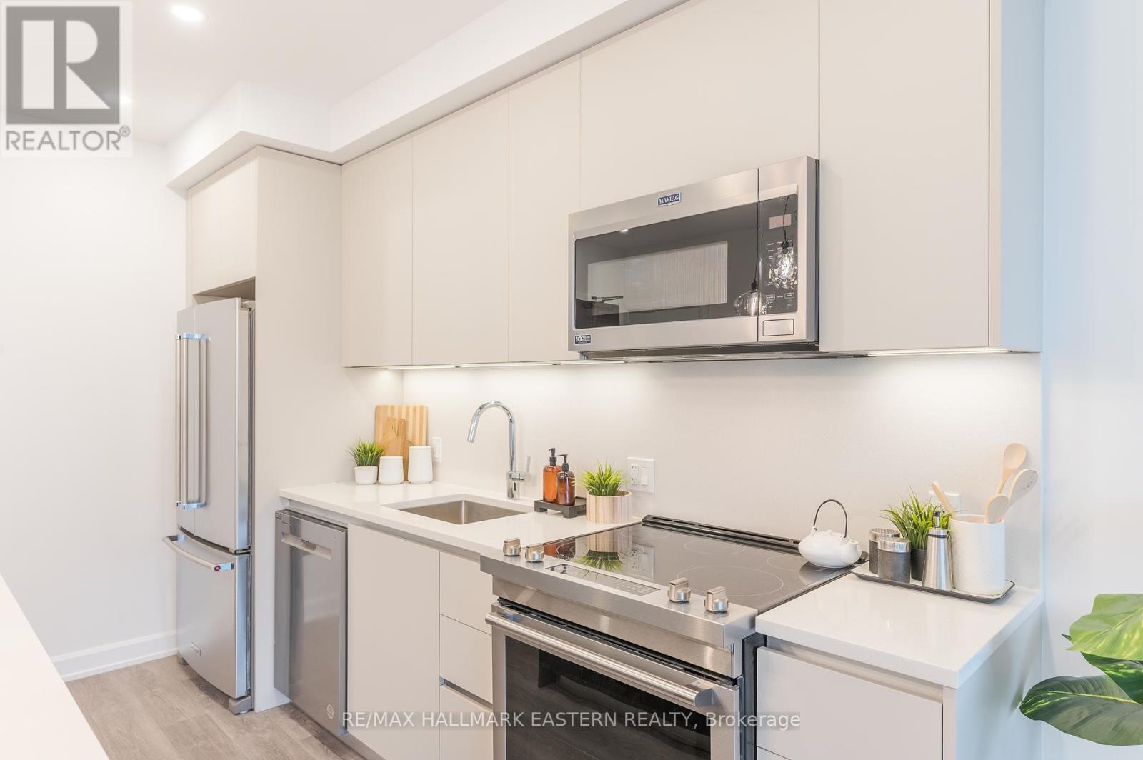 505 - 195 Hunter Street E, Peterborough East (Central), Ontario  K9H 0K6 - Photo 4 - X12299566