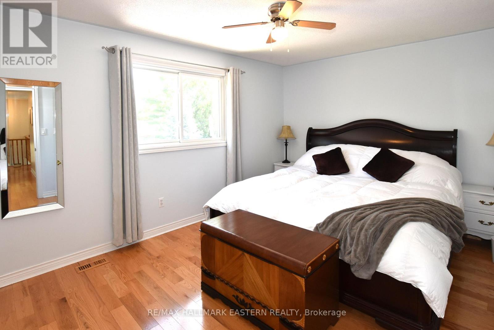 1362 Bobolink Court, Peterborough West (North), Ontario  K9K 2H9 - Photo 13 - X12299700