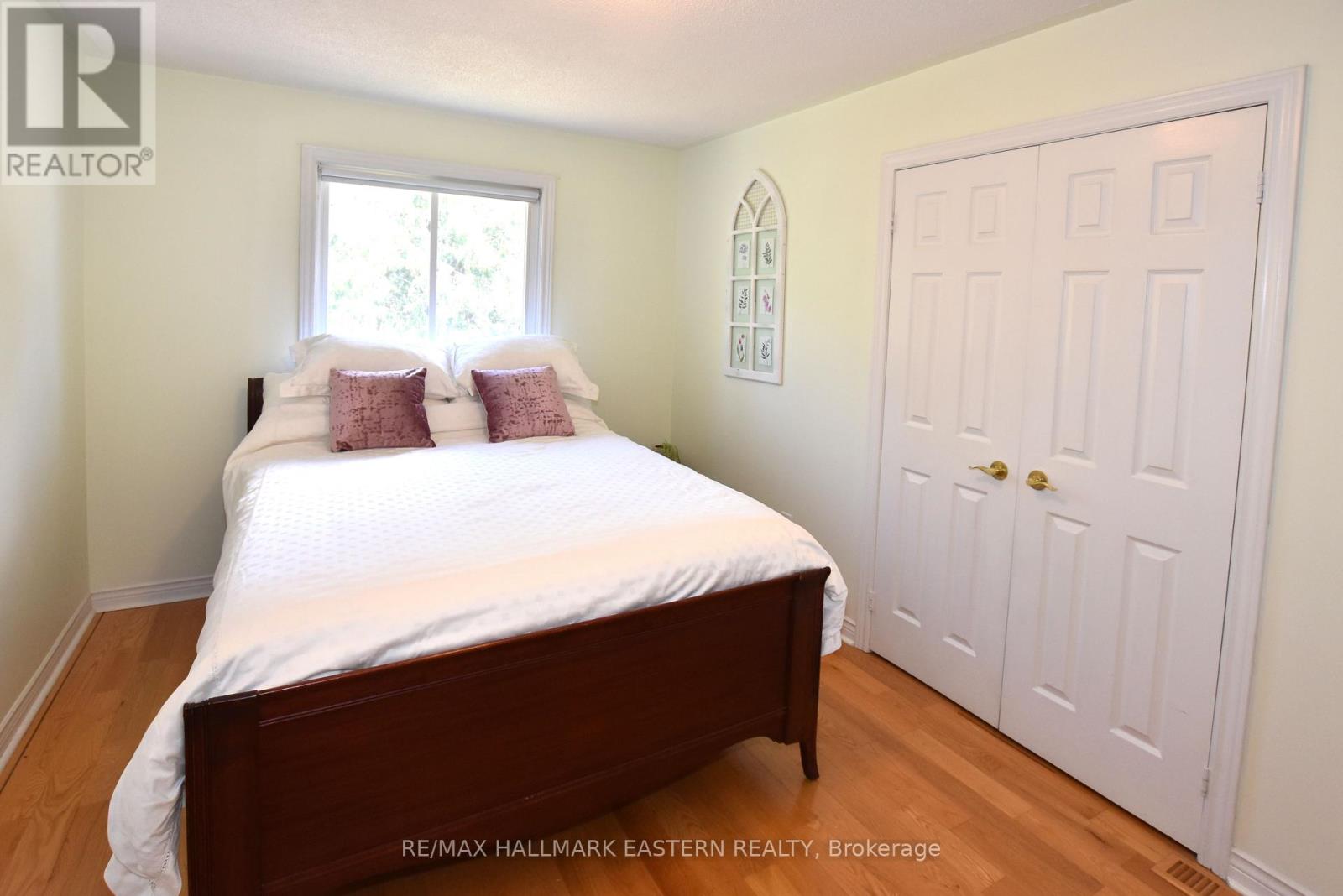 1362 Bobolink Court, Peterborough West (North), Ontario  K9K 2H9 - Photo 9 - X12299700