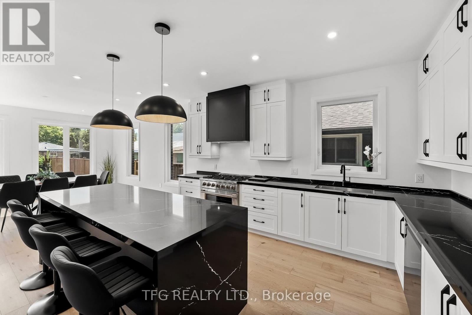 678 Otonabee Drive, Peterborough South (East), Ontario  K9J 7P9 - Photo 15 - X12299898
