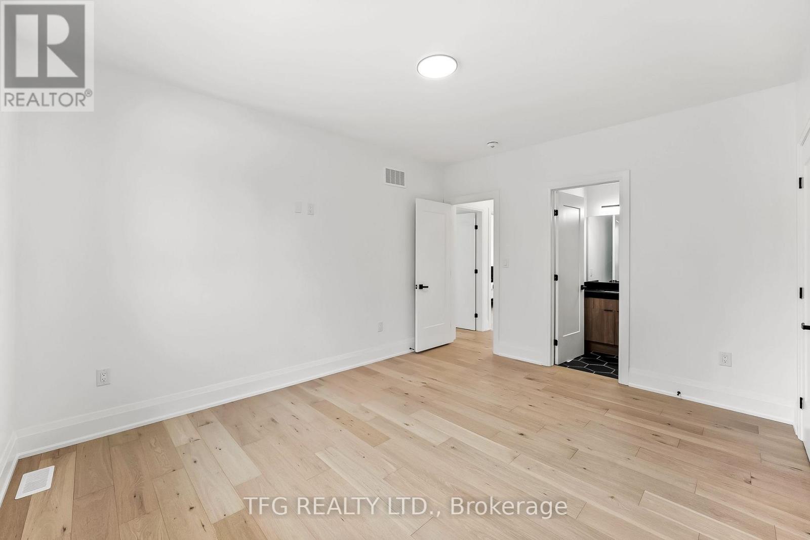 678 Otonabee Drive, Peterborough South (East), Ontario  K9J 7P9 - Photo 31 - X12299898