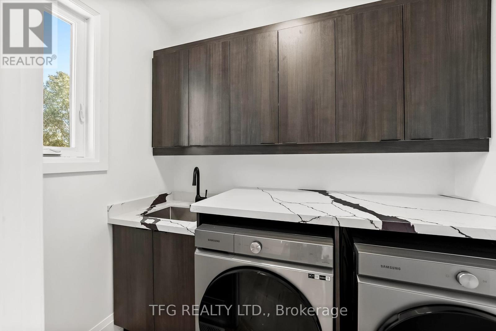 678 Otonabee Drive, Peterborough South (East), Ontario  K9J 7P9 - Photo 33 - X12299898