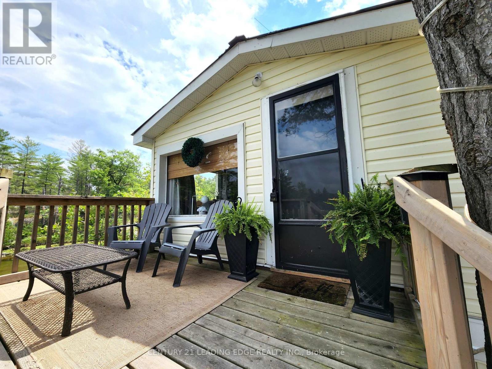 3402 Island 340, Galway-Cavendish And Harvey, Ontario  K0L 1J0 - Photo 13 - X12300333