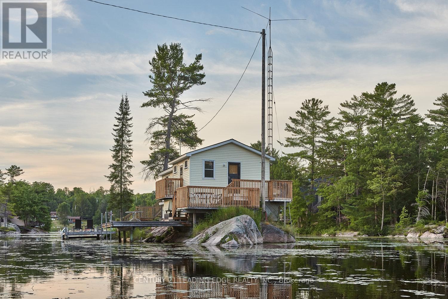 3402 Island 340, Galway-Cavendish And Harvey, Ontario  K0L 1J0 - Photo 2 - X12300333