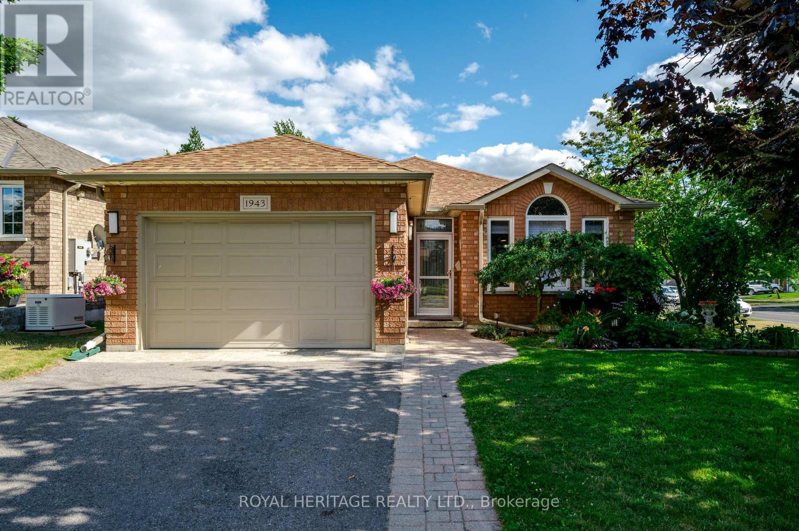 1943 Cherryhill Road, Peterborough West (Central), Ontario  K9K 2K5 - Photo 1 - X12301579