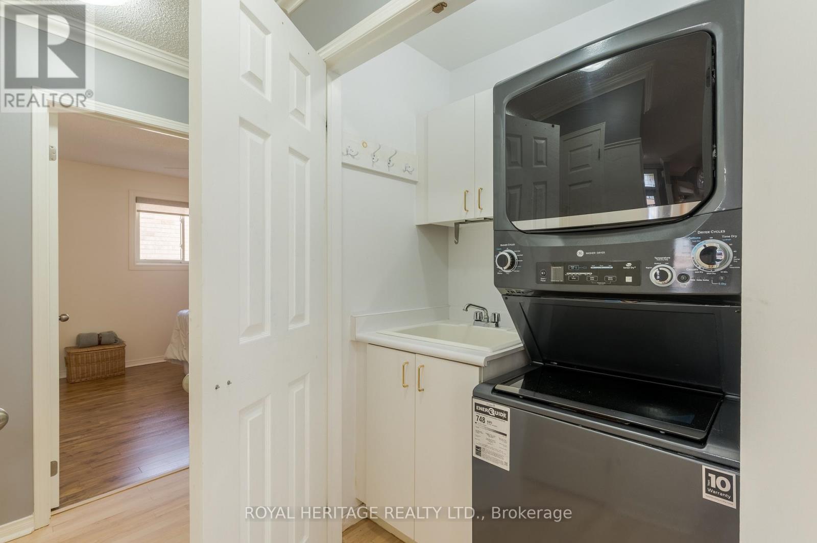 1943 Cherryhill Road, Peterborough West (Central), Ontario  K9K 2K5 - Photo 28 - X12301579