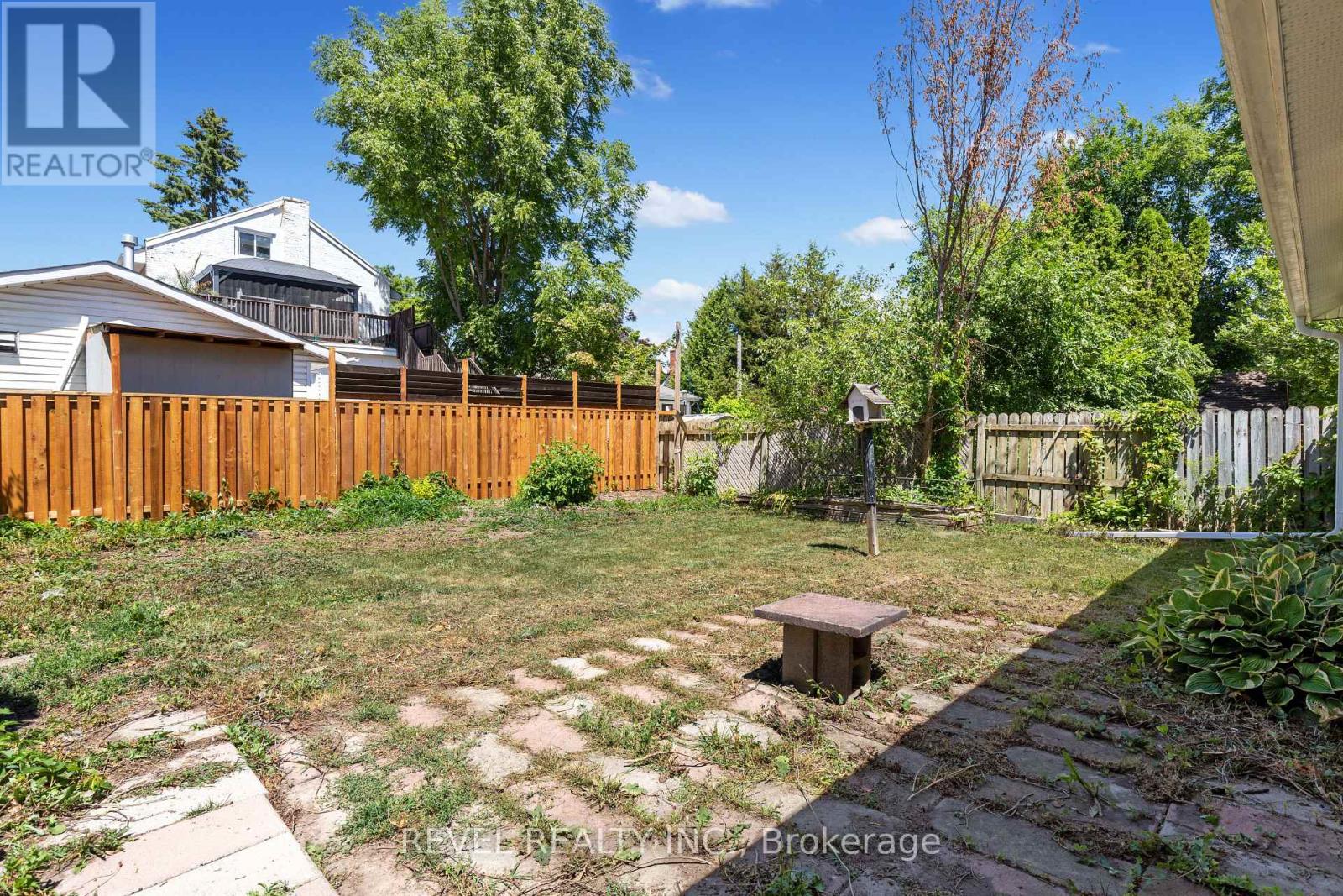 224 Ardmore Avenue, Kawartha Lakes (Lindsay), Ontario  K9V 2T5 - Photo 29 - X12301667