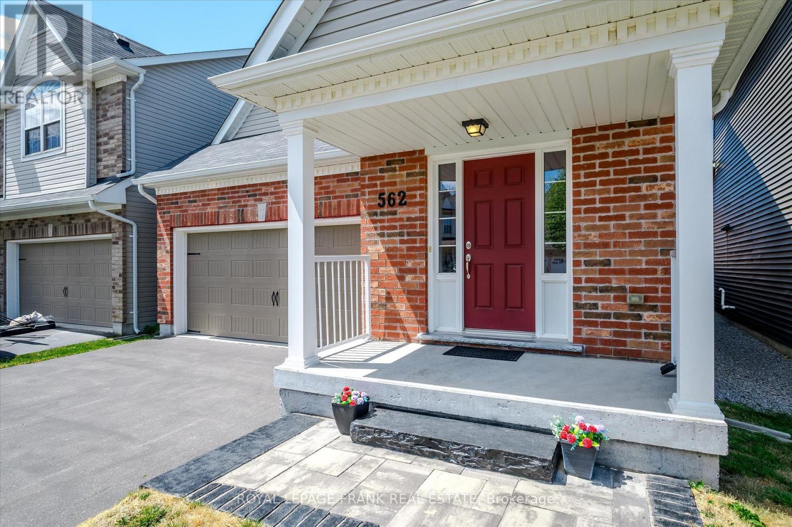 562 Grange Way, Peterborough North (North), Ontario  K9H 0G5 - Photo 3 - X12301812