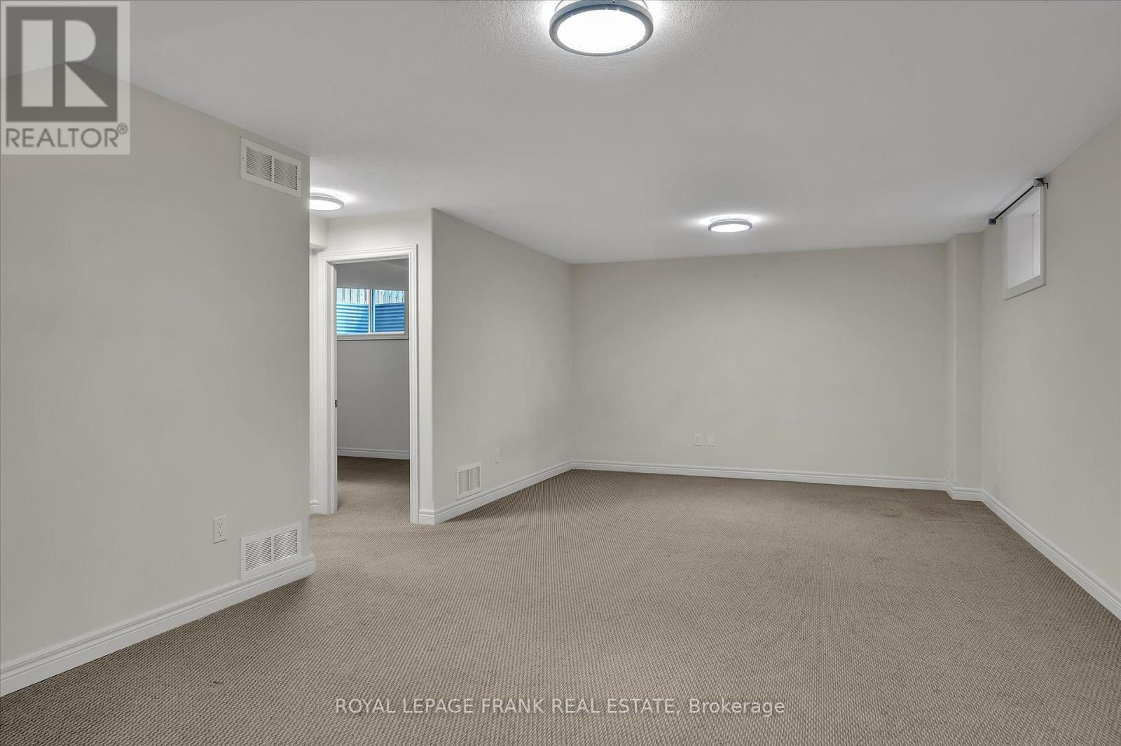 562 Grange Way, Peterborough North (North), Ontario  K9H 0G5 - Photo 39 - X12301812