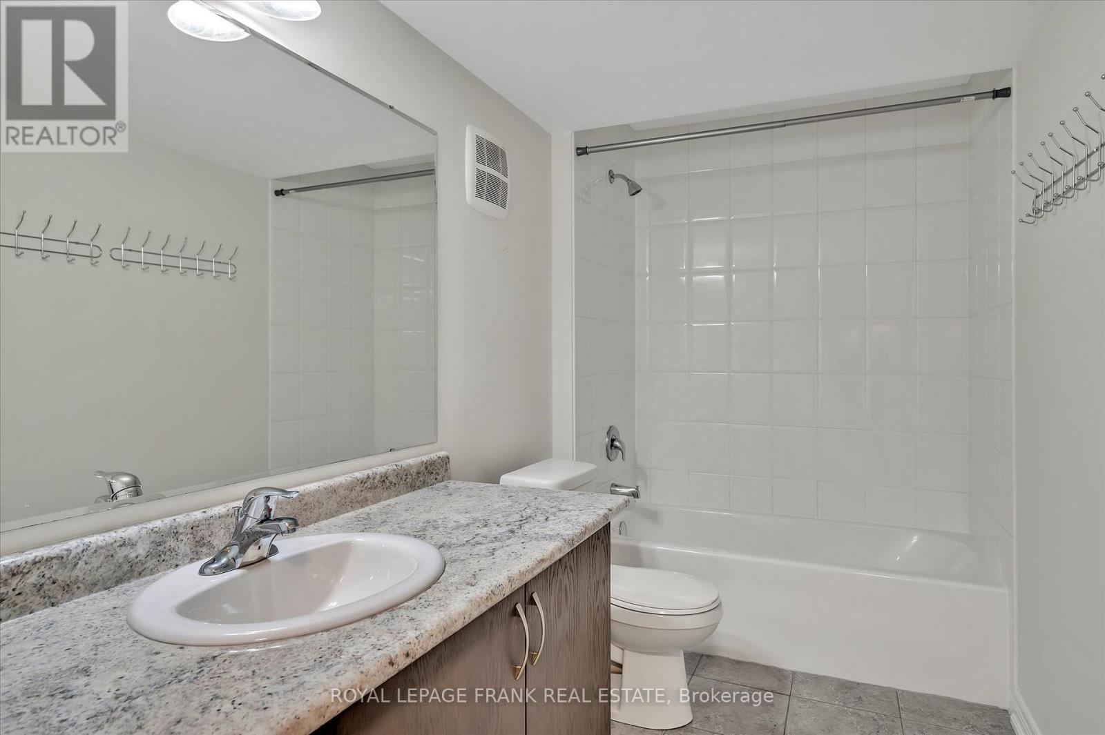 562 Grange Way, Peterborough North (North), Ontario  K9H 0G5 - Photo 45 - X12301812