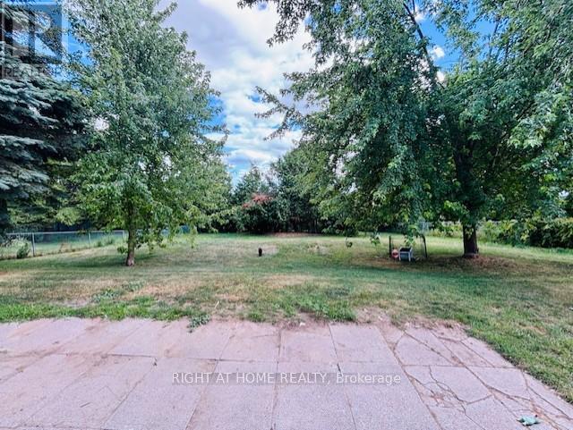 1649 Whittington Drive, Peterborough West (South), Ontario  K9J 6X6 - Photo 2 - X12302443
