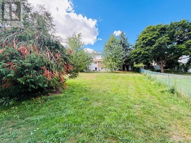 1649 Whittington Drive, Peterborough West (South), Ontario  K9J 6X6 - Photo 3 - X12302443