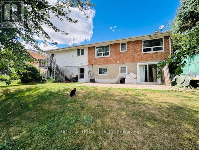 1649 Whittington Drive, Peterborough West (South), Ontario  K9J 6X6 - Photo 5 - X12302443