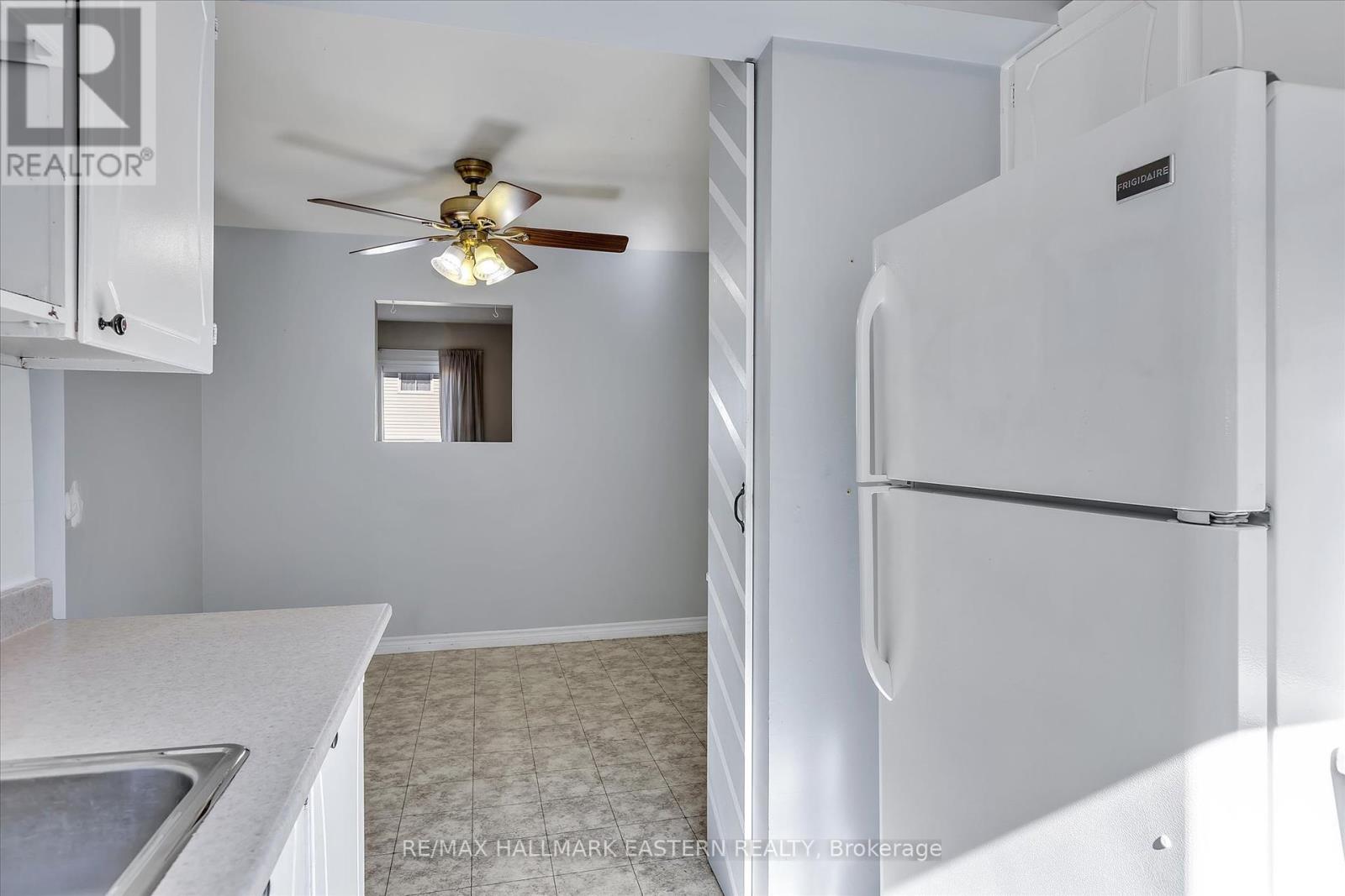 67 - 996 Sydenham Road, Peterborough South (East), Ontario  K9J 7V7 - Photo 11 - X12302876