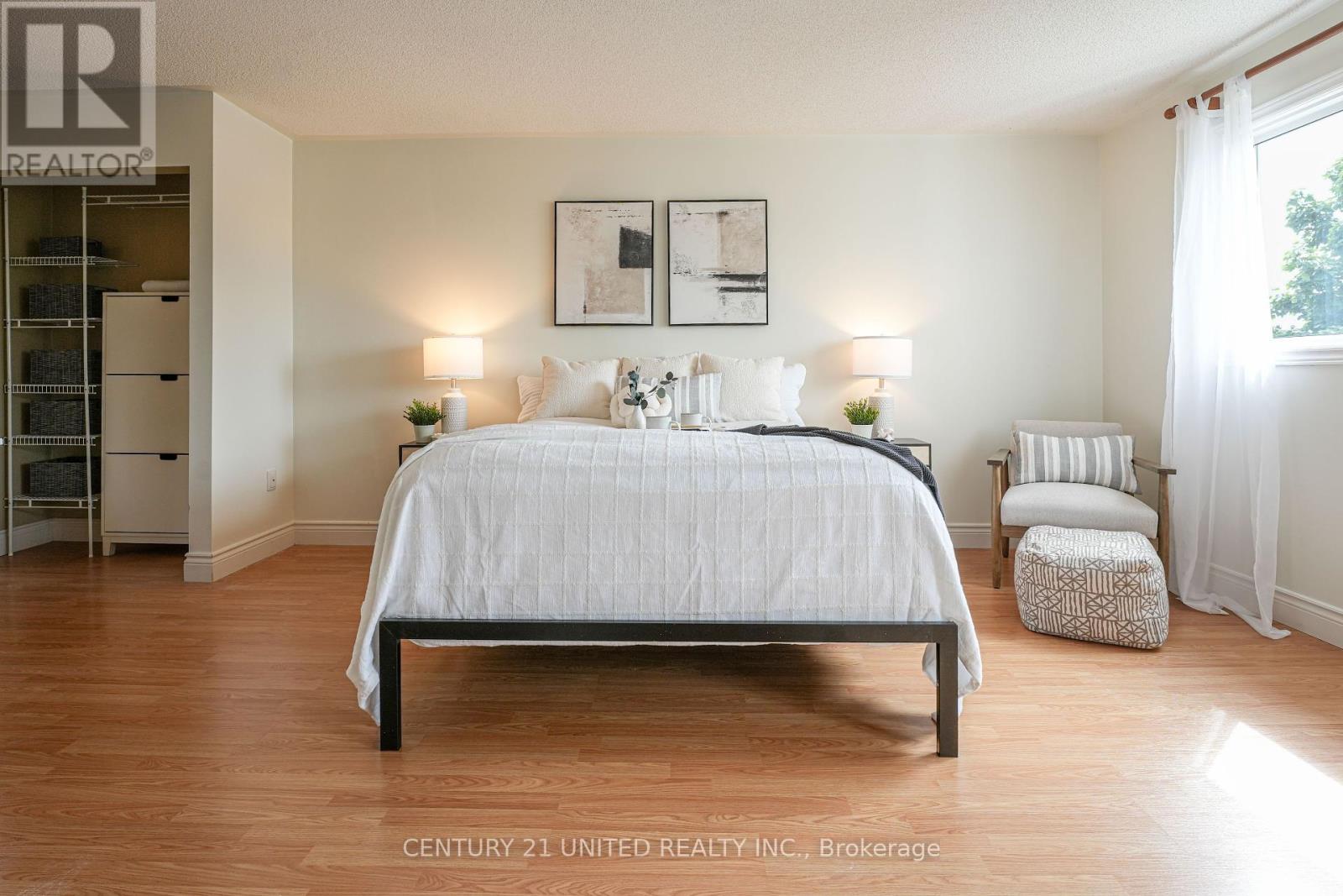 569 Westman Avenue, Peterborough West (South), Ontario  K9K 2H3 - Photo 15 - X12302962