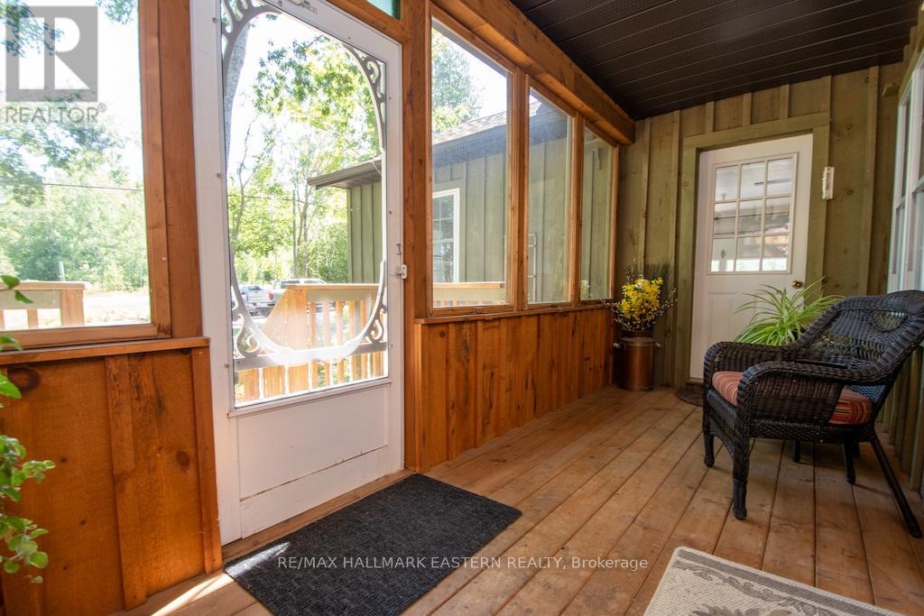 845 Lakehurst Road, Trent Lakes, Ontario  K9J 6X2 - Photo 4 - X12303103