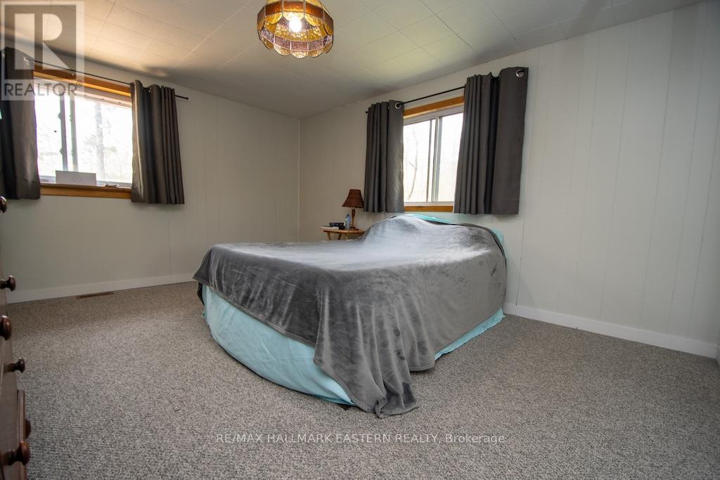 3566 Rock Crossway Lane, Selwyn, Ontario  K0L 2H0 - Photo 15 - X12303198